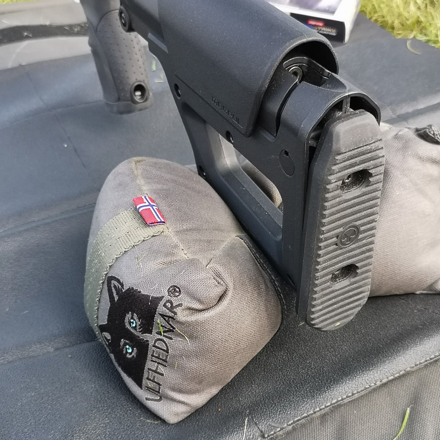 Ulfhednar Hulder XL Zandzak